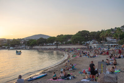 Agrandir l'image 12 sur 14, fenêtre modale