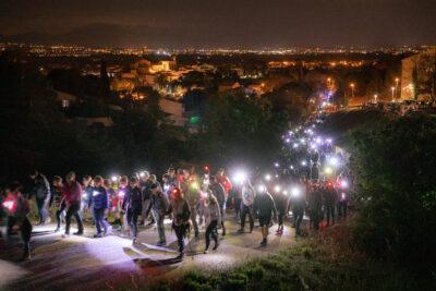 Agrandir l'image 2 sur 28, fenêtre modale