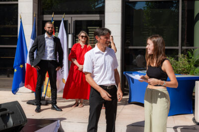 Agrandir l'image 17 sur 31, fenêtre modale