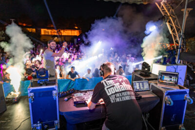 Agrandir l'image 13 sur 14, fenêtre modale