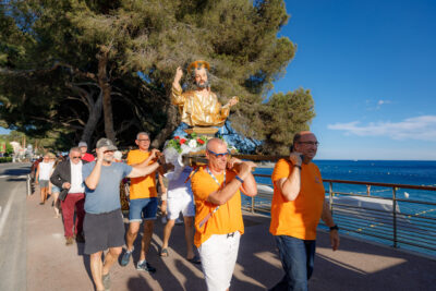 Agrandir l'image 8 sur 14, fenêtre modale