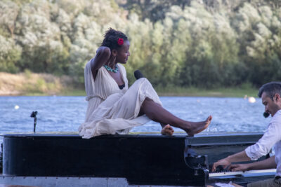 Agrandir l'image 7 sur 19, fenêtre modale