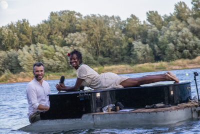 Agrandir l'image 1 sur 19, fenêtre modale