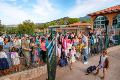 Agrandir l'image 2 sur 8, fenêtre modale