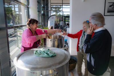 Agrandir l'image 16 sur 18, fenêtre modale