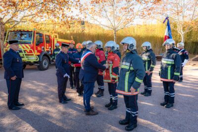 Agrandir l'image 1 sur 15, fenêtre modale