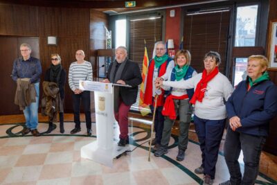 Agrandir l'image 1 sur 12, fenêtre modale