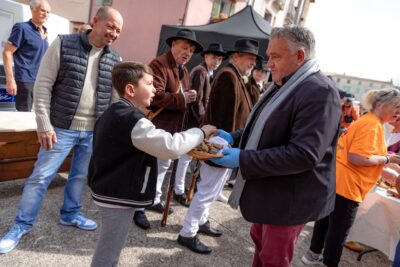 Agrandir l'image 19 sur 22, fenêtre modale