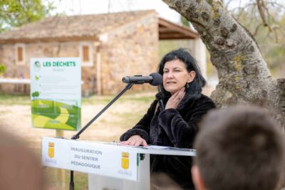 Agrandir l'image 6 sur 9, fenêtre modale