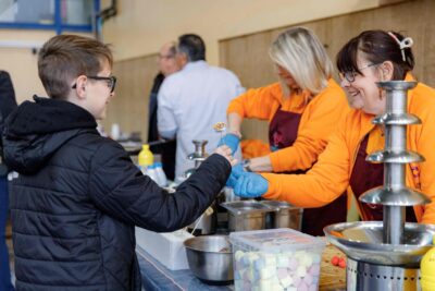 Agrandir l'image 9 sur 18, fenêtre modale