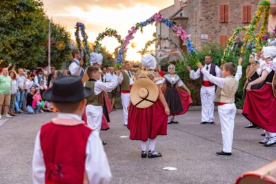 Agrandir l'image 2 sur 22, fenêtre modale