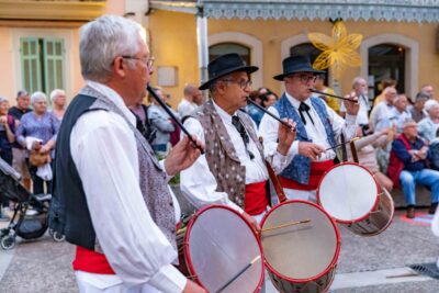 Agrandir l'image 9 sur 22, fenêtre modale