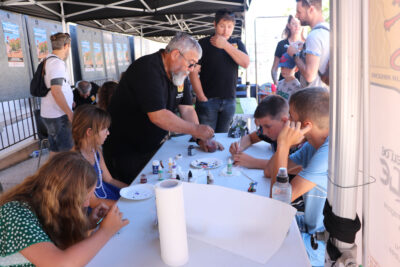 Agrandir l'image 16 sur 23, fenêtre modale