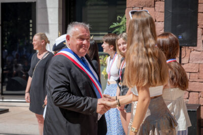 Agrandir l'image 3 sur 30, fenêtre modale