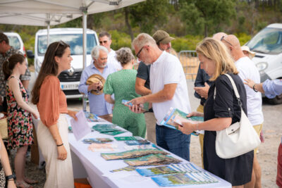 Agrandir l'image 6 sur 9, fenêtre modale