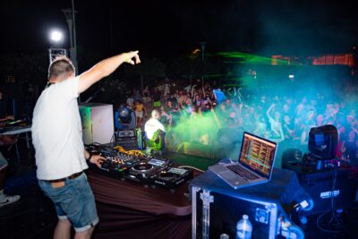 Agrandir l'image 5 sur 8, fenêtre modale