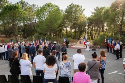 Agrandir l'image 1 sur 16, fenêtre modale