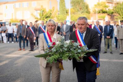 Agrandir l'image 11 sur 16, fenêtre modale