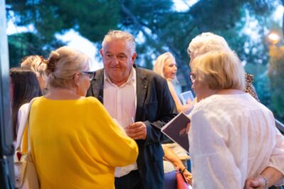 Agrandir l'image 15 sur 15, fenêtre modale