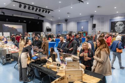 Agrandir l'image 12 sur 18, fenêtre modale