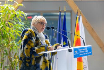 Agrandir l'image 3 sur 11, fenêtre modale