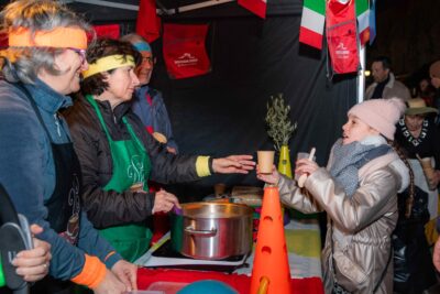 Agrandir l'image 2 sur 13, fenêtre modale