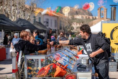 Agrandir l'image 2 sur 27, fenêtre modale