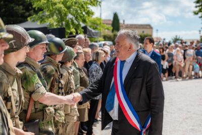 Agrandir l'image 11 sur 24, fenêtre modale