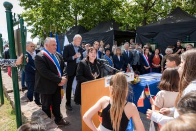 Agrandir l'image 12 sur 24, fenêtre modale