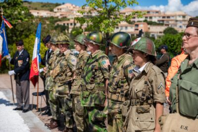 Agrandir l'image 14 sur 24, fenêtre modale