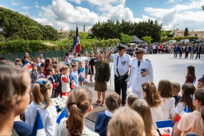 Agrandir l'image 8 sur 24, fenêtre modale