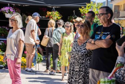 Agrandir l'image 8 sur 28, fenêtre modale