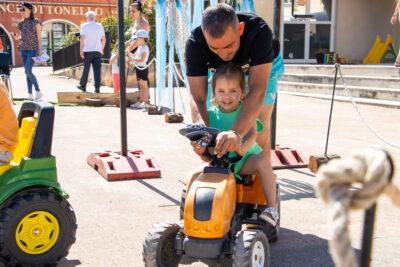 Agrandir l'image 20 sur 28, fenêtre modale