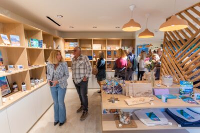 Agrandir l'image 9 sur 16, fenêtre modale