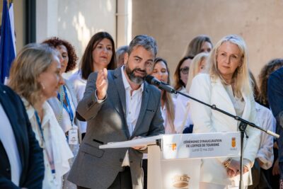 Agrandir l'image 7 sur 16, fenêtre modale