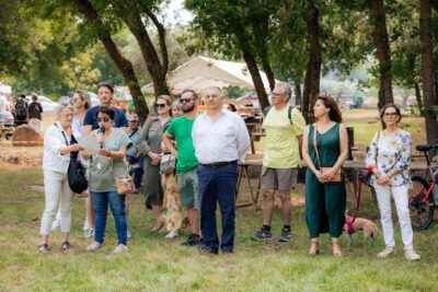 Agrandir l'image 12 sur 24, fenêtre modale