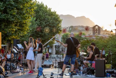 Agrandir l'image 1 sur 10, fenêtre modale