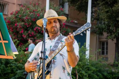 Agrandir l'image 8 sur 10, fenêtre modale