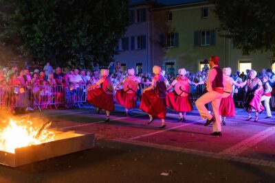 Agrandir l'image 10 sur 15, fenêtre modale