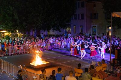 Agrandir l'image 8 sur 15, fenêtre modale