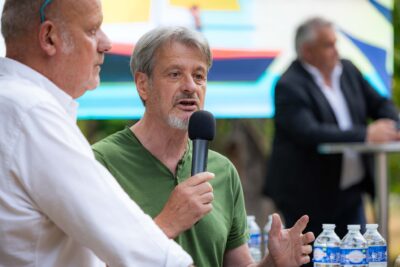 Agrandir l'image 12 sur 18, fenêtre modale