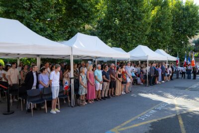 Agrandir l'image 9 sur 39, fenêtre modale