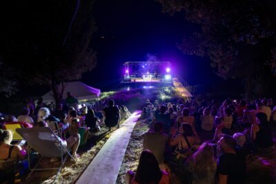 Agrandir l'image 3 sur 7, fenêtre modale