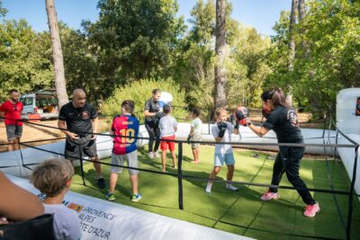 Agrandir l'image 10 sur 12, fenêtre modale