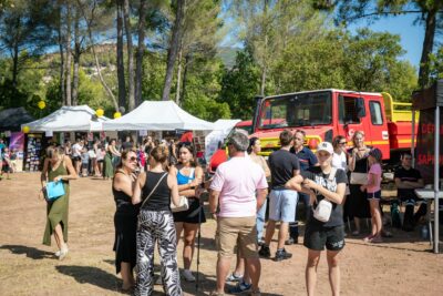 Agrandir l'image 11 sur 12, fenêtre modale