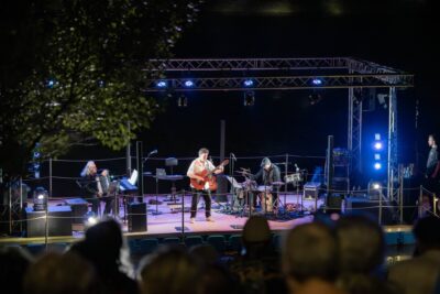 Agrandir l'image 4 sur 7, fenêtre modale