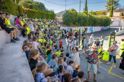 Agrandir l'image 12 sur 14, fenêtre modale