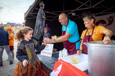 Agrandir l'image 4 sur 28, fenêtre modale