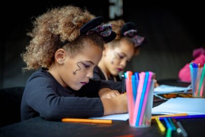 Agrandir l'image 3 sur 28, fenêtre modale